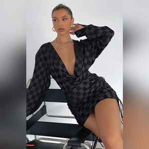 NEW Give me everything mini dress black